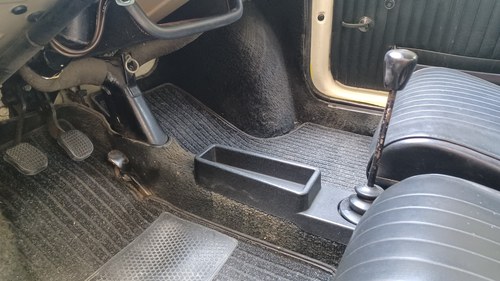 1971 Fiat 500L Te koop (foto 18 van 94)