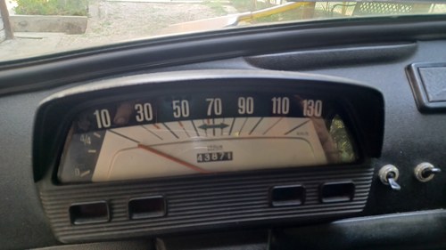 1971 Fiat 500L Te koop (foto 25 van 94)