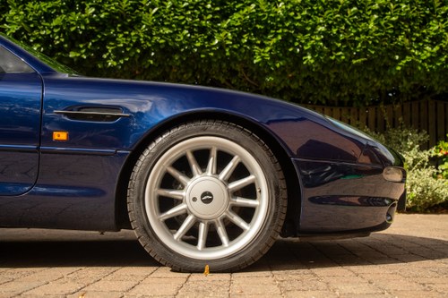 1995 Aston Martin DB7 Te koop (foto 18 van 128)