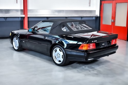1995 Mercedes-Benz R129 SL600 Convertible 6,0L V12 Te koop (foto 34 van 97)