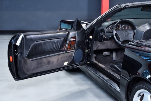 1995 Mercedes-Benz R129 SL600 Convertible 6,0L V12 Te koop (foto 42 van 97)
