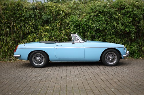 1965 MGB Roadster 1,950cc Fast Road Engine and 5spd Gearbox For Sale (picture 18 of 237)