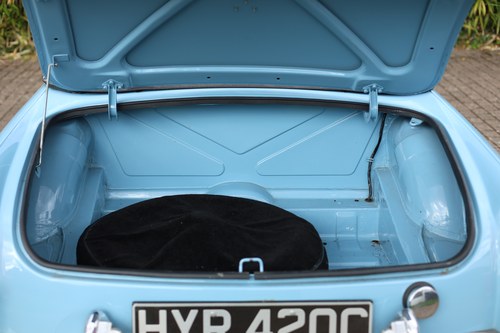 1965 MGB Roadster 1,950cc Fast Road Engine and 5spd Gearbox For Sale (picture 80 of 237)