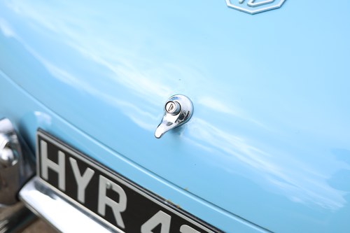 1965 MGB Roadster 1,950cc Fast Road Engine and 5spd Gearbox For Sale (picture 130 of 237)