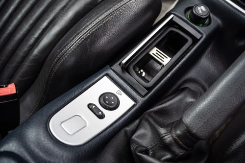 2002 Alfa Romeo 916 GTV 2L Twin Spark Lusso à vendre (picture 41 of 121)