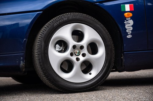 2002 Alfa Romeo 916 GTV 2L Twin Spark Lusso à vendre (picture 17 of 121)