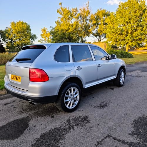 2003 Porsche Cayenne 4.5S zum Verkauf (Bild 11 von 130)