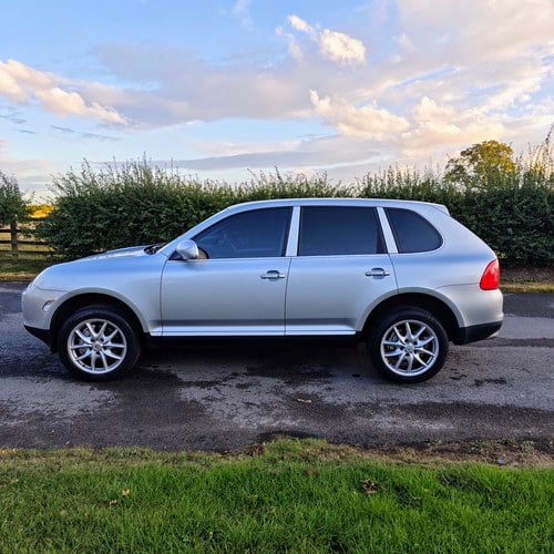 2003 Porsche Cayenne 4.5S zum Verkauf (Bild 14 von 130)
