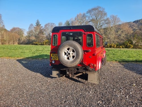 2002 Land Rover Defender 110 County à vendre (picture 4 of 45)