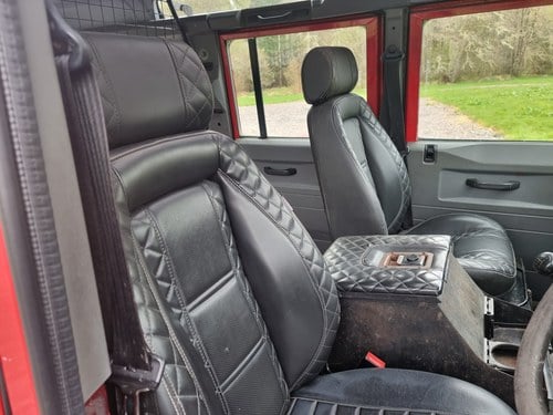 2002 Land Rover Defender 110 County à vendre (picture 12 of 45)