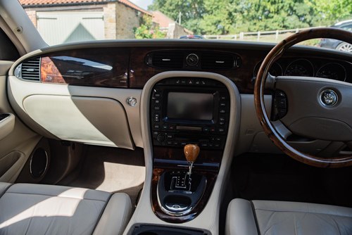 2003 Jaguar X350 Super V8 For Sale (picture 71 of 226)