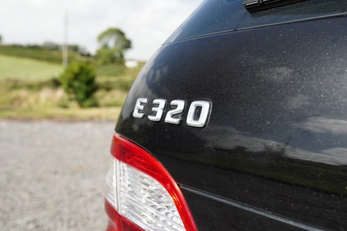 2005 Mercedes W211 E320 Avantgarde Estate à vendre (picture 63 of 85)