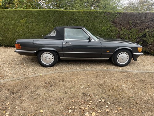 1988 Mercedes-Benz R107 300SL In vendita (immagine 14 di 82)