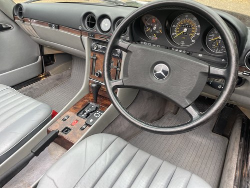 1988 Mercedes-Benz R107 300SL In vendita (immagine 22 di 82)