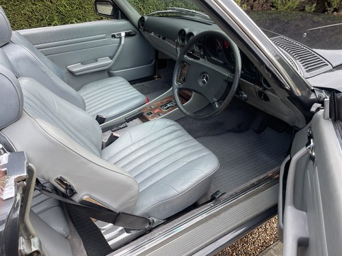 1988 Mercedes-Benz R107 300SL In vendita (immagine 27 di 82)