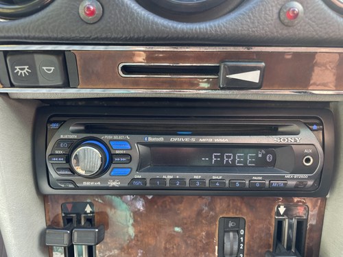 1988 Mercedes-Benz R107 300SL In vendita (immagine 39 di 82)