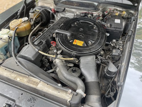 1988 Mercedes-Benz R107 300SL In vendita (immagine 70 di 82)