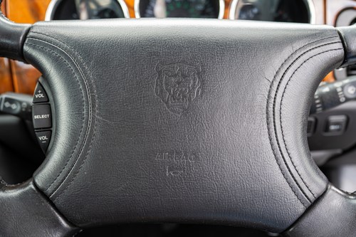 1997 Jaguar XK8 Coupe (X100) For Sale (picture 32 of 115)