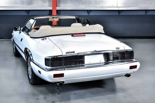1996 Jaguar XJS Convertible 4,0L I6 In vendita (immagine 22 di 104)