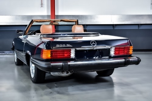 1983 Mercedes-Benz R107 380SL Convertible 3,8L V8 Te koop (foto 18 van 109)