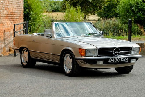 1985 MERCEDES-BENZ 500SL For Sale by Auction