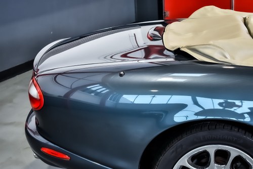 2000 Jaguar XKR Convertible 4.0L V8 à vendre (picture 59 of 103)