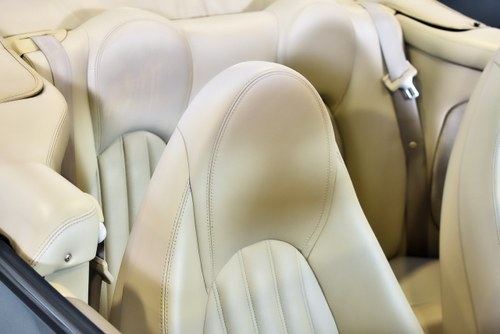 2000 Jaguar XKR Convertible 4.0L V8 à vendre (picture 61 of 103)