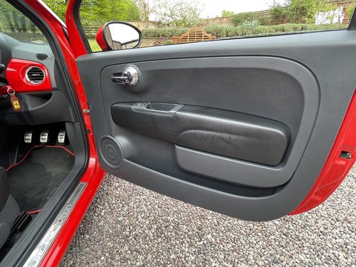 2008 Fiat 500 Ferrari Dealer Edition No 120 of 200 In vendita (immagine 41 di 57)