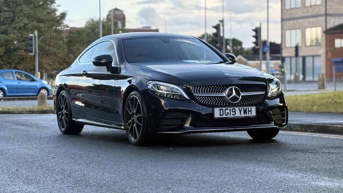 2019 Mercedes C Class Black Automatic Right Hand Drive In United 2019-mercedes-c-class-black-automatic-right-hand-drive-in-united