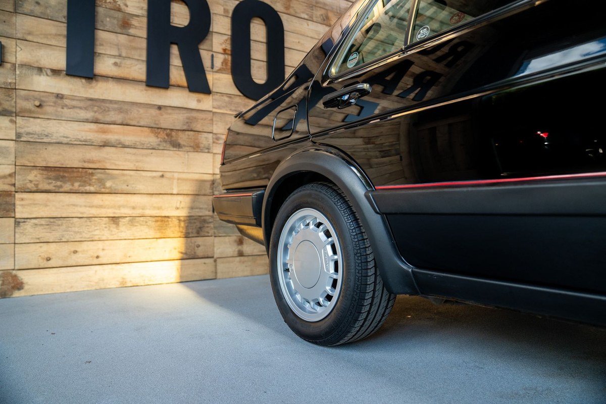 1988 Volkswagen Jetta Schwarz Handschaltgetriebe, 5 Gänge Rechtslenker ...