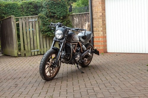 2016 Ducati Scrambler "Italia Independent" In vendita (immagine 5 di 62)