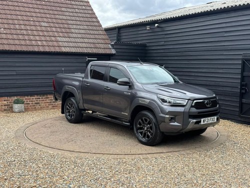 2021 TOYOTA HI-LUX For Sale