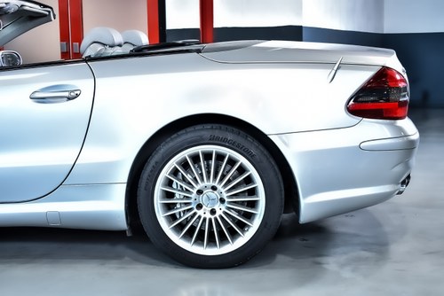 2003 Mercedes-Benz R230 SL55 AMG Convertible 5,5L V8 In vendita (immagine 77 di 105)