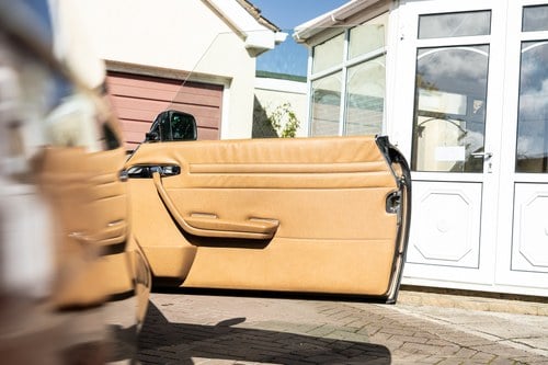 1984 Mercedes-Benz 500SL (R107) à vendre (picture 29 of 133)