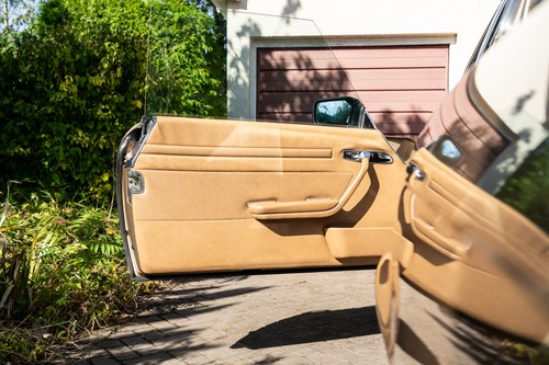 1984 Mercedes-Benz 500SL (R107) à vendre (picture 36 of 133)