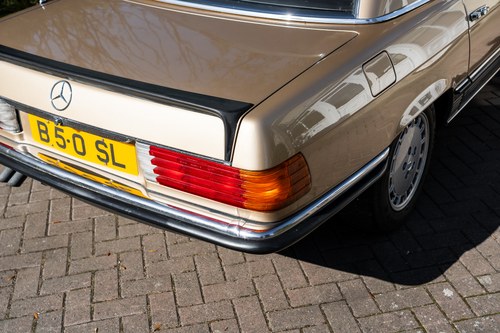 1984 Mercedes-Benz 500SL (R107) à vendre (picture 59 of 133)