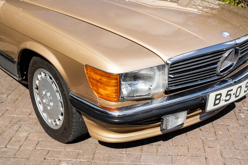 1984 Mercedes-Benz 500SL (R107) à vendre (picture 87 of 133)