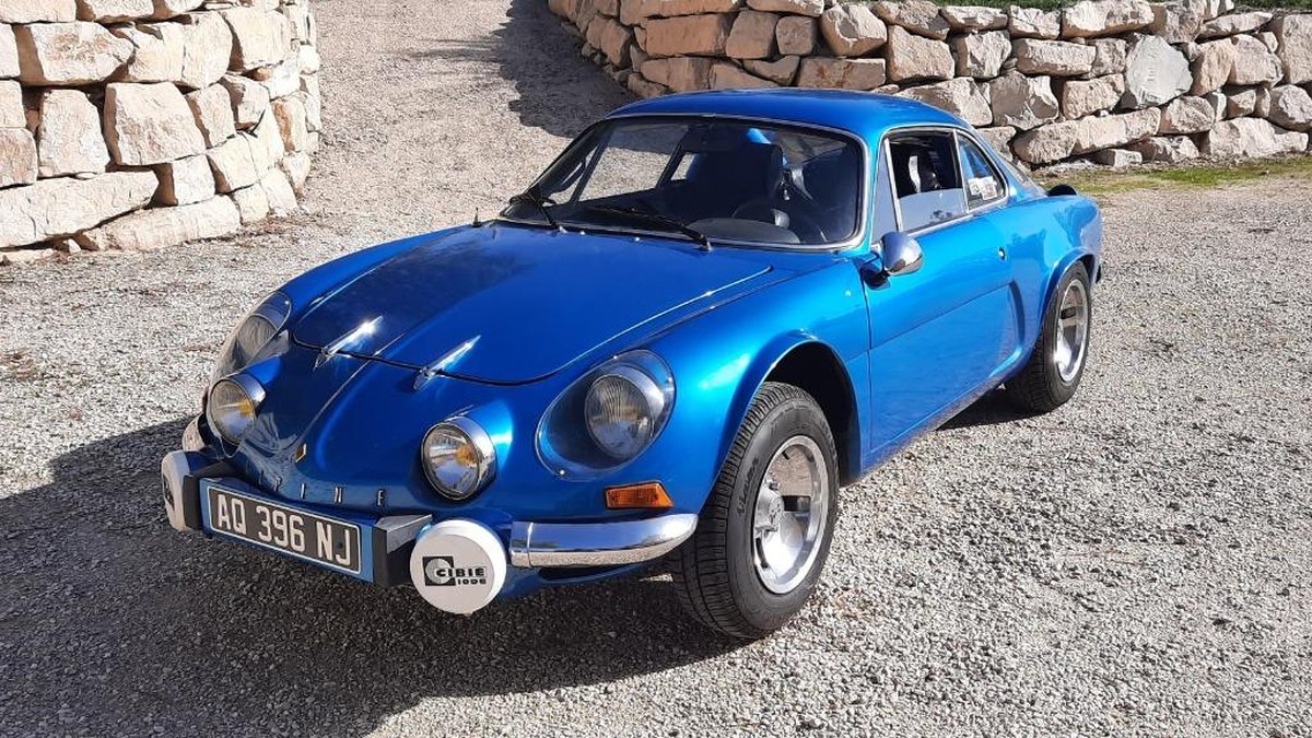 Alpine84 1977 Alpine A110 Blue Manual, 5 speed Left Hand Drive in Vaison-la ...