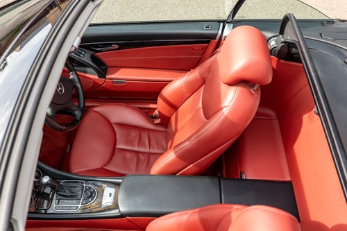 2004 Mercedes-Benz SL500 (R230) till salu (bild 65 av 285)