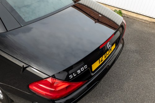 2004 Mercedes-Benz SL500 (R230) till salu (bild 188 av 285)