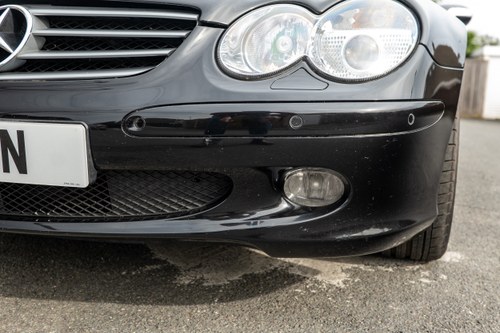 2004 Mercedes-Benz SL500 (R230) till salu (bild 199 av 285)