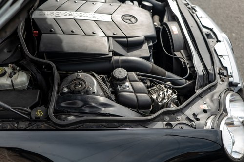 2004 Mercedes-Benz SL500 (R230) till salu (bild 227 av 285)