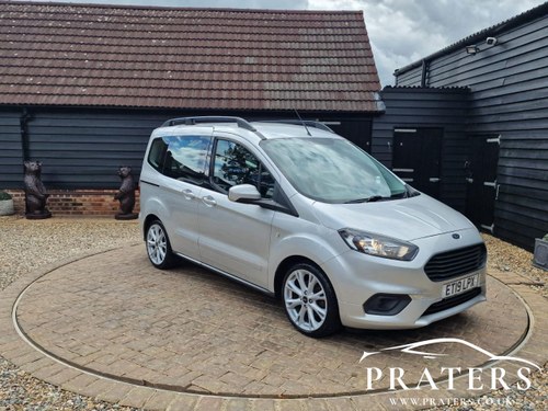 2019 FORD TOURNEO COURIER 1.0 EcoBoost Zetec MPV 5dr Petrol À venda