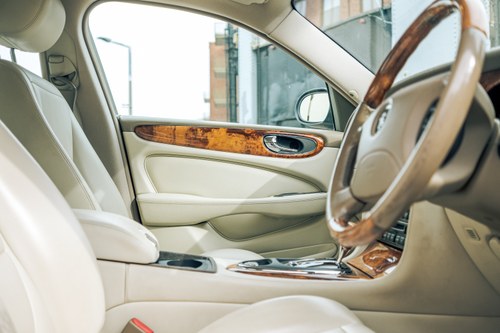 2003 Jaguar XJ8 X350 In vendita (immagine 33 di 155)