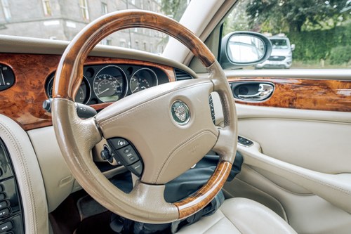 2003 Jaguar XJ8 X350 In vendita (immagine 68 di 155)