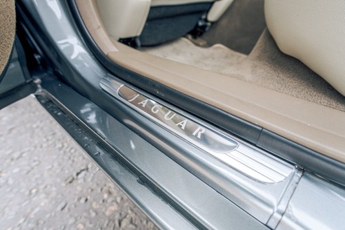 2003 Jaguar XJ8 X350 In vendita (immagine 82 di 155)