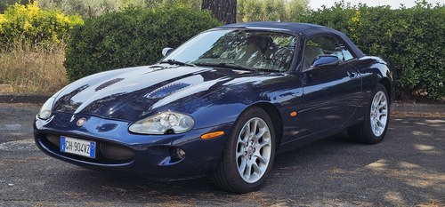 1998 Jaguar XKR Convertible zum Verkauf (Bild 2 von 65)