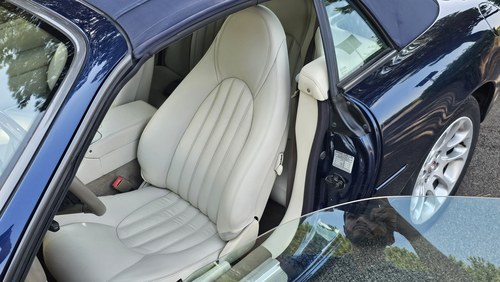 1998 Jaguar XKR Convertible zum Verkauf (Bild 22 von 65)