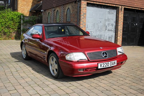 2000 Mercedes-Benz SL320 R129 For Sale (picture 1 of 137)