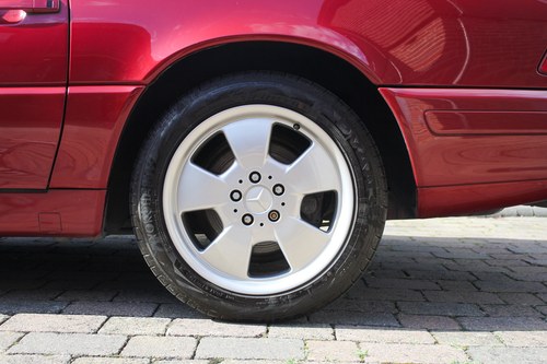 2000 Mercedes-Benz SL320 R129 For Sale (picture 26 of 137)